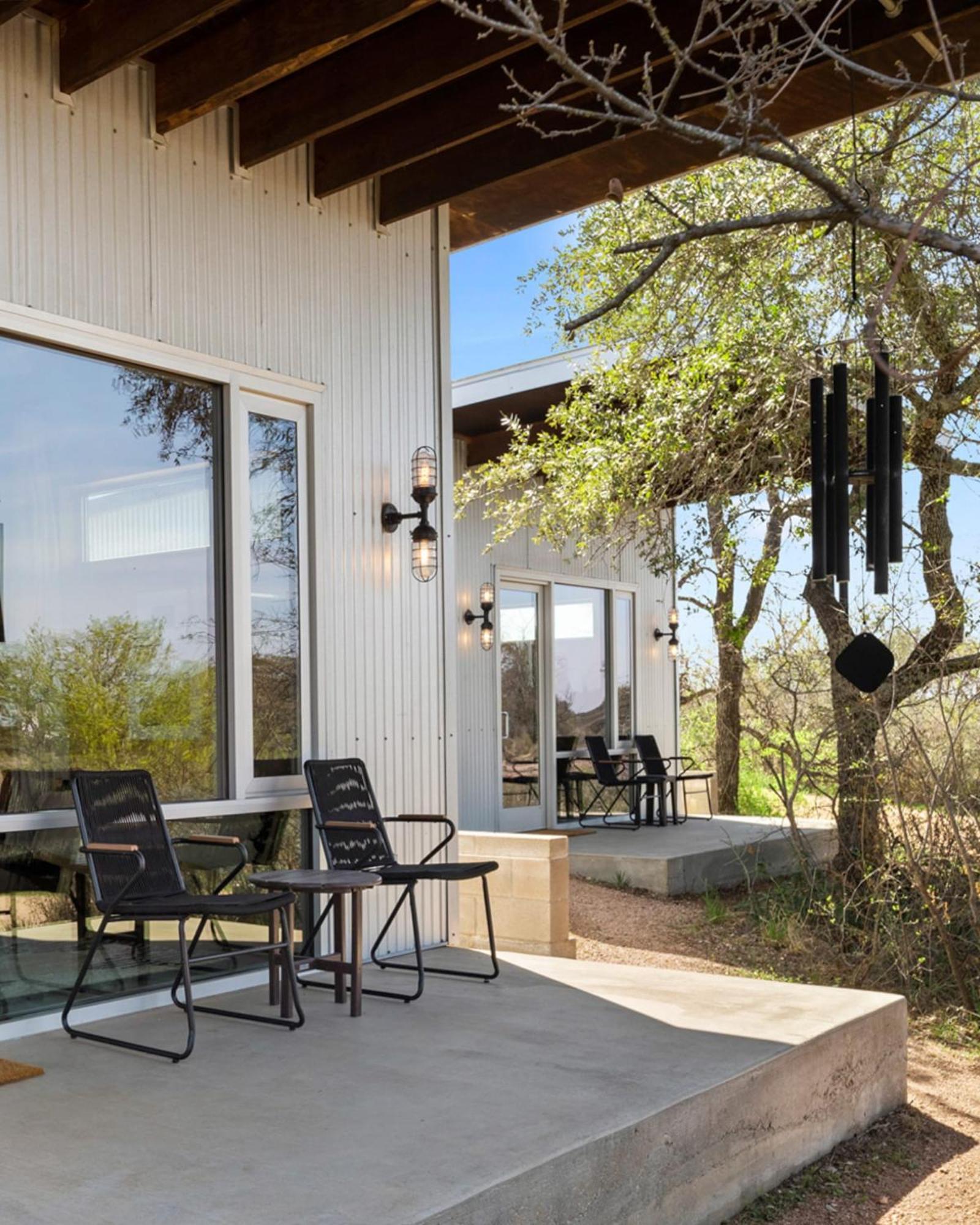 Lazo House - Riverfront With Overlooking Llano River Kültér fotó